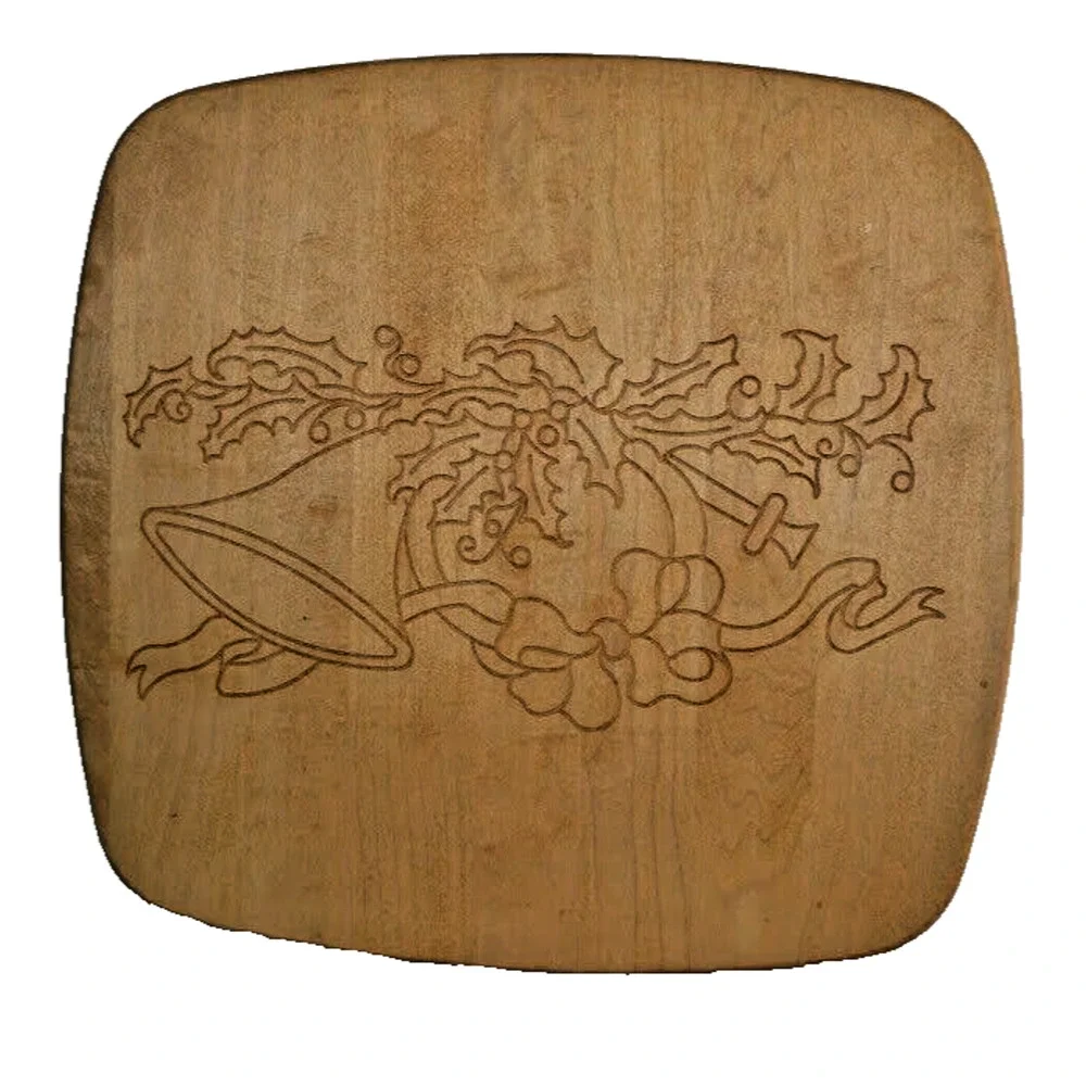 Longaberger Christmas Horn and Holly Wood Lid ONLY 15‎ 3/4